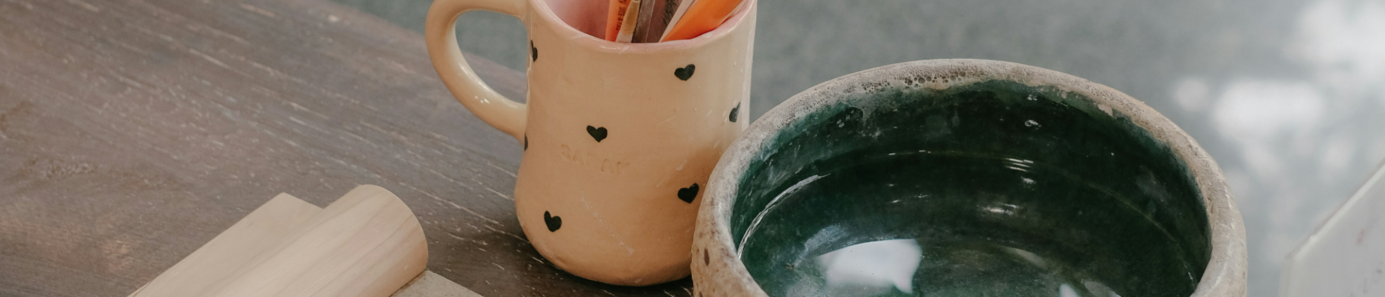 Clay Creations: Craft Your Own Ceramic Masterpiece!